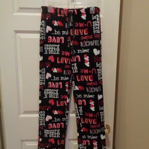 Hugs and Kisses fleece lounge pants Valentine hearts LOVE   BE MINE